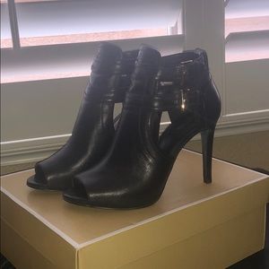 Michael Kors Heals